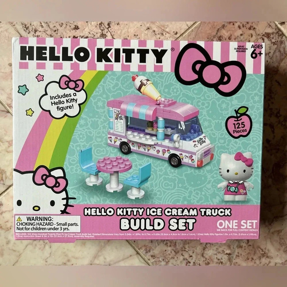 NEW Sanrio Hello Kitty Ice Cream Truck Build Set 125pcs + Hello Kitty Figure - Picture 1 of 2